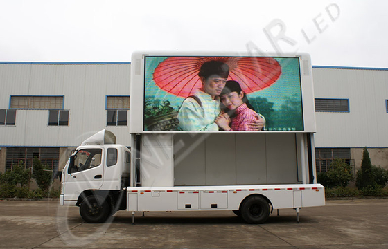 Electronic RGB Monitor Truck Mounted Moving Led Display Board For Show / Concert